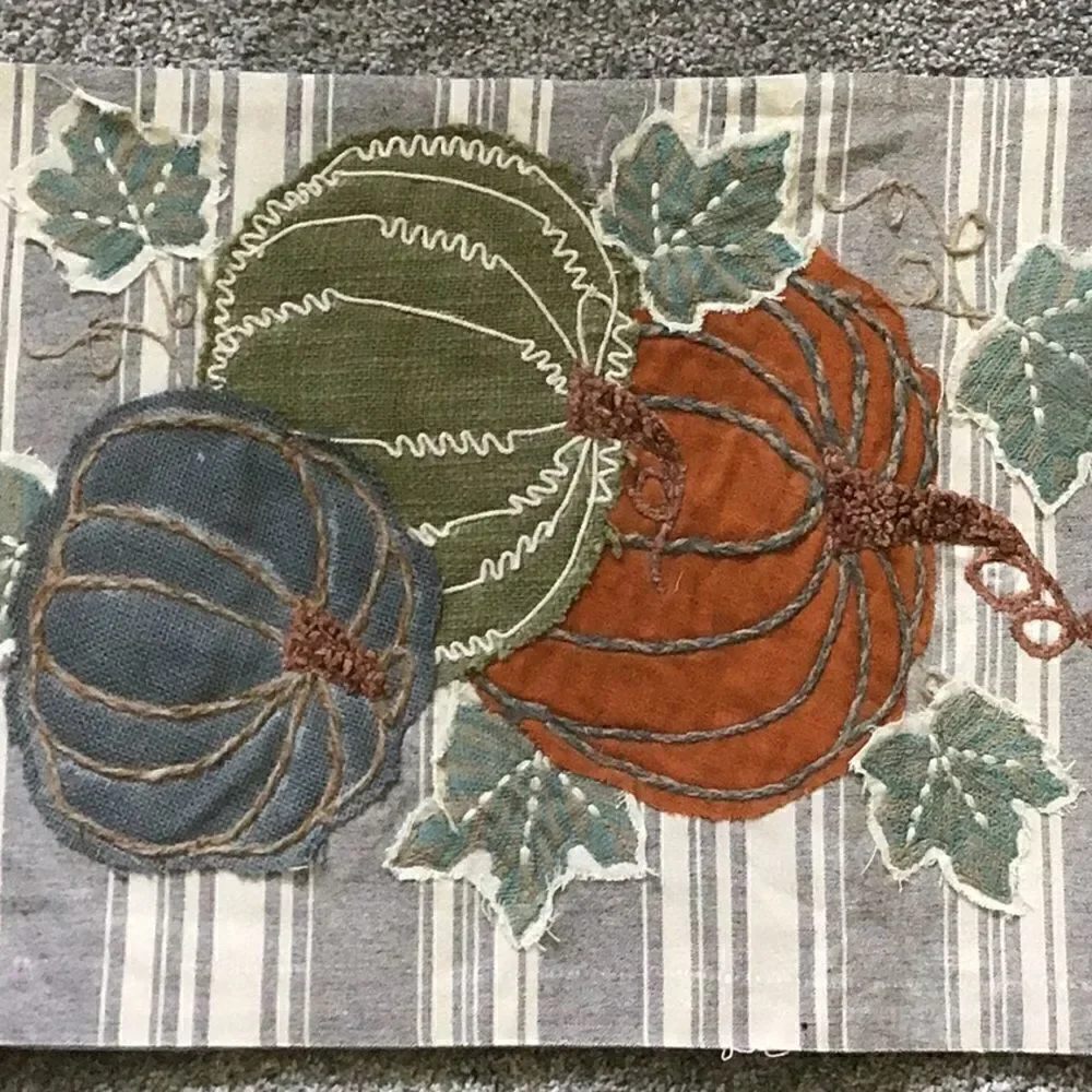 Artisan Deluxe Fall Table Runner